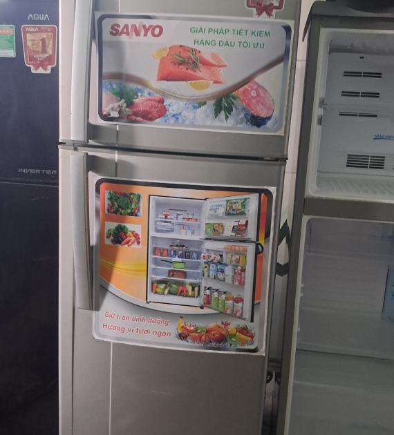 Tủ Lạnh Cũ Aqua Inverter 205 Lít